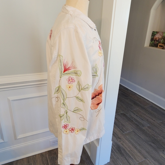 C.L.O.T.H.E.S. - Picture 11 of 14